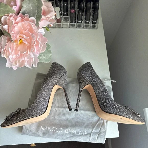 Manolo Blahnik HANGISI GLITTER - Picture 3 of 5